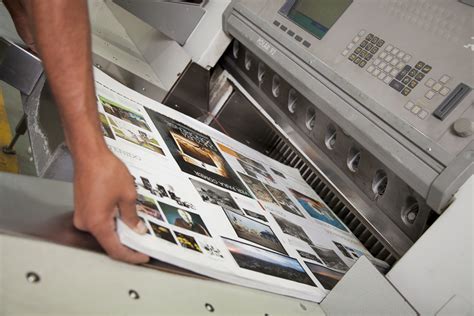 Practical print and digital information for today’s community .